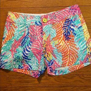 Lilly Pulitzer Callahan shorts. Size 00.